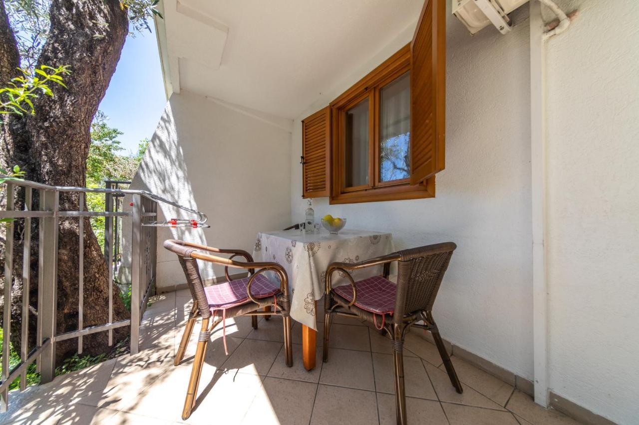 Olive Garden Apartments Sveti Stefan Exterior photo