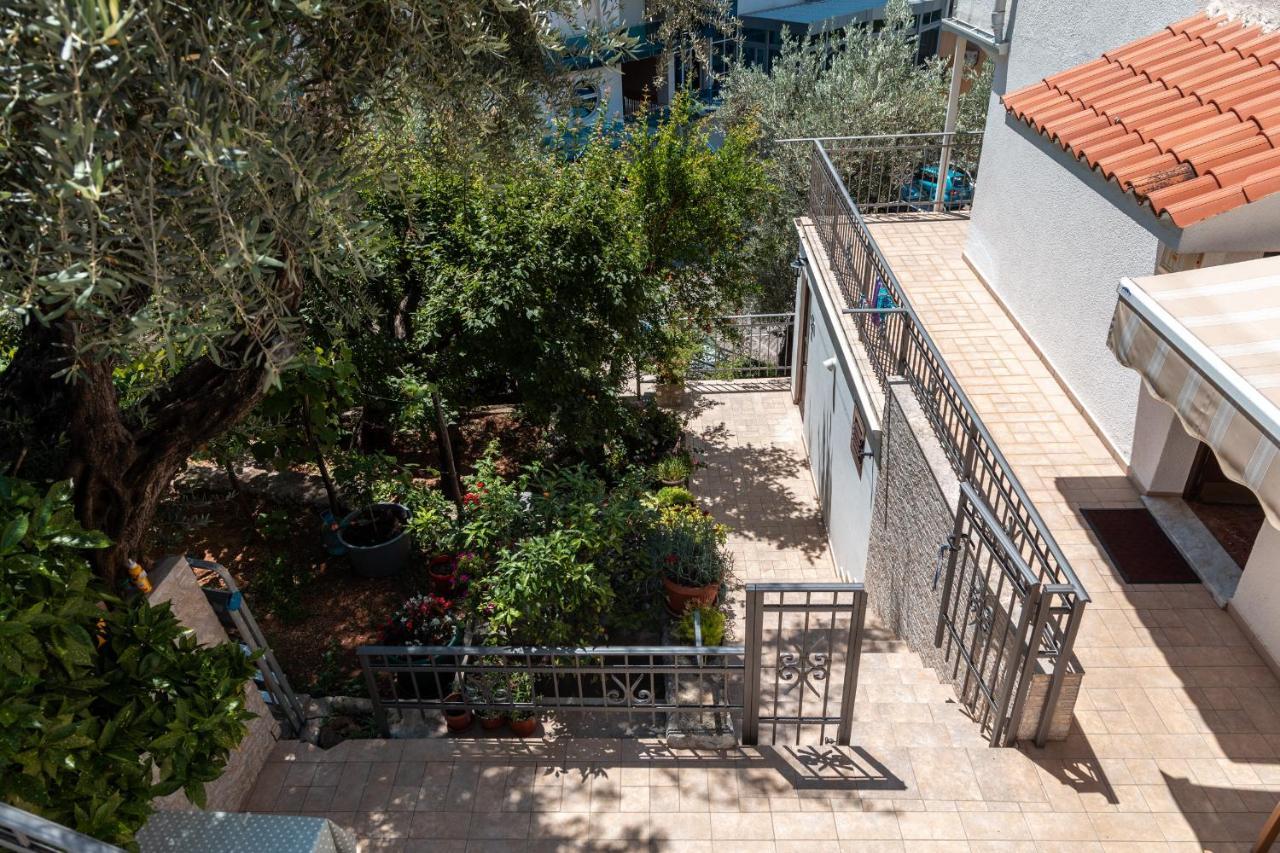 Olive Garden Apartments Sveti Stefan Exterior photo